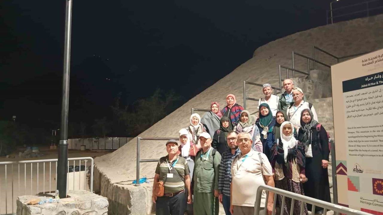 Denizlili Umreciler Mekke'de: Cin Mescidi ve Cennetü’l Muallâ Ziyaretleri