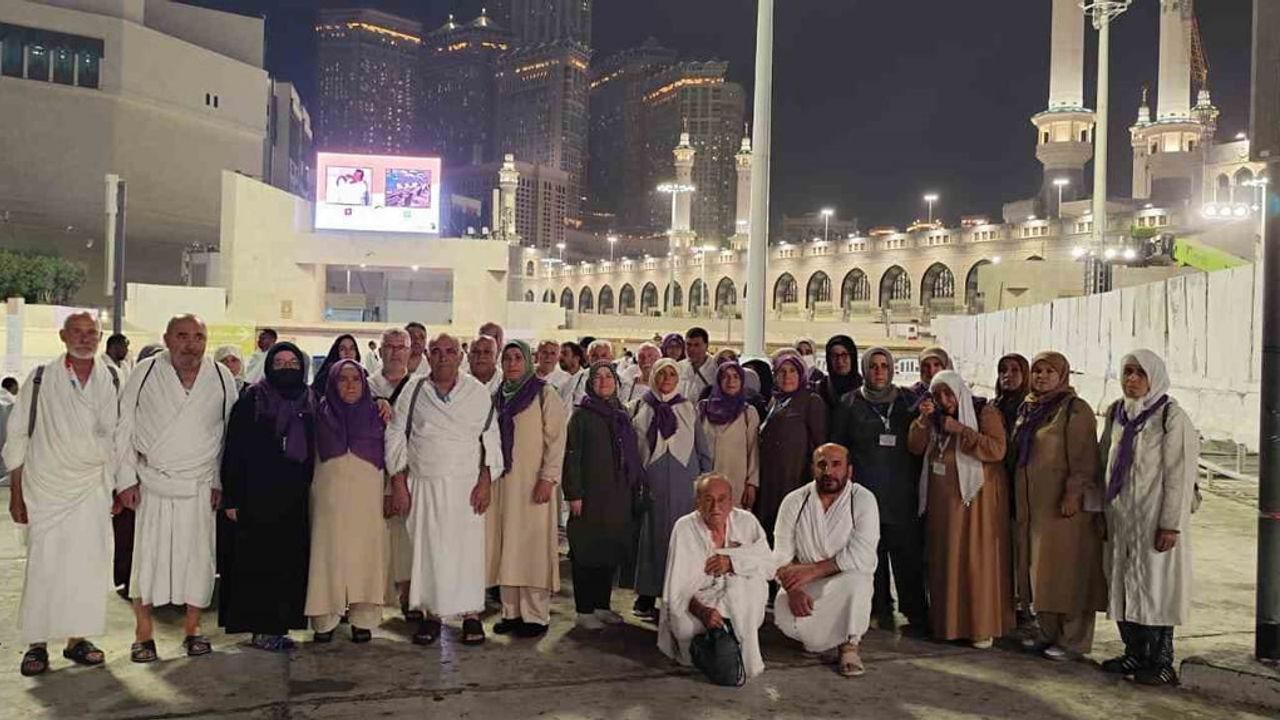 Denizlili Umreciler Mekke'ye Ulaştı: İlk Umre Kâbe'de Edâ Edildi