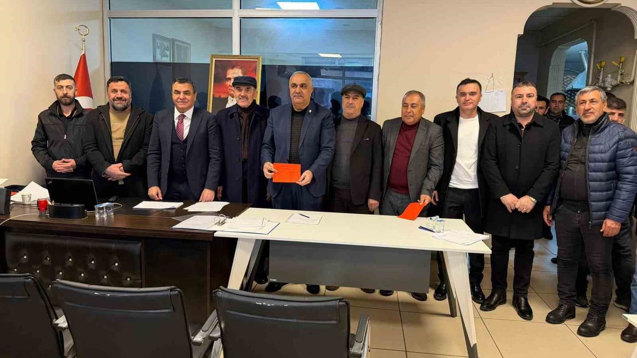 DESOB Seçimleri: Kırmızı Liste 12 Odayla Galip Geldi