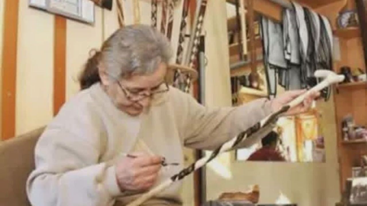 Devrek'in İlk Kadın Baston Ustası Mürvet Okur Dualarla Uğurlandı