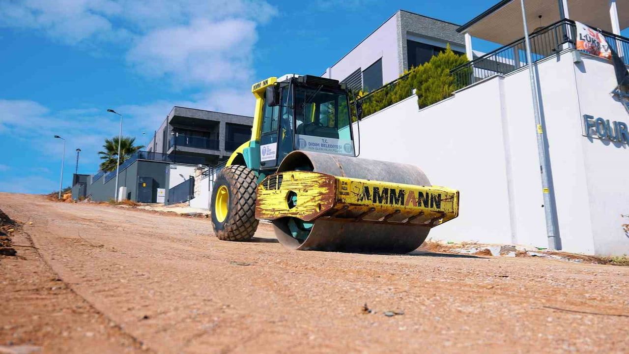 Didim’de 99 kilometrelik yol düzenlemesi ve 195 bin metrekarelik parke çalışması