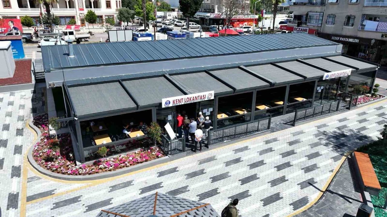Didim Kent Lokantaları yaklaşık 115 bin kişiye yemek servisi verdi