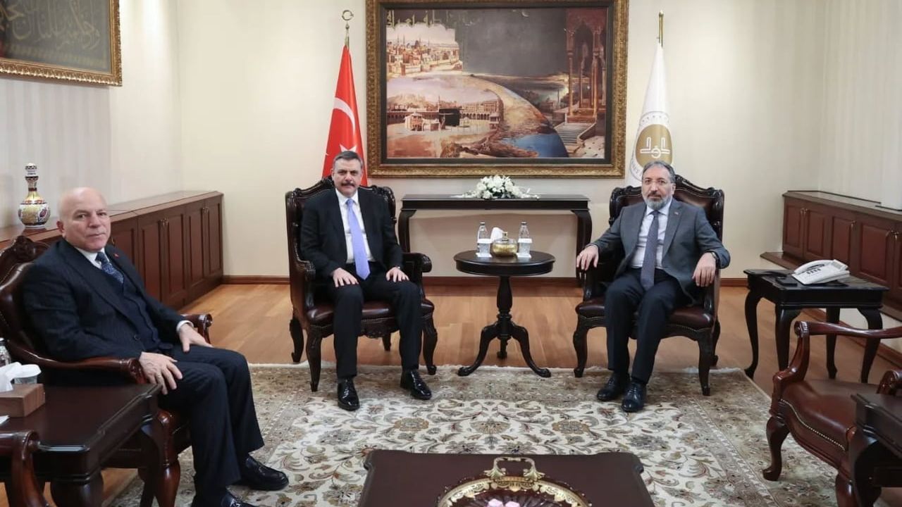 Diyanet Başkanı Safi Arpaguş’a Erzurum’dan 1001 Hatim Daveti