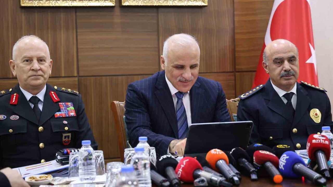 Diyarbakır 2025: Turizmde 1,6 Milyon Ziyaretçi, Güvenlik ve Yatırım Raporu