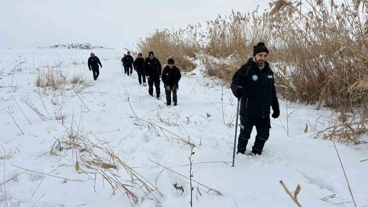 Diyarbakır Çınar'da kayıp şizofreni hastası Nimet Kılıç için arama 3. günde
