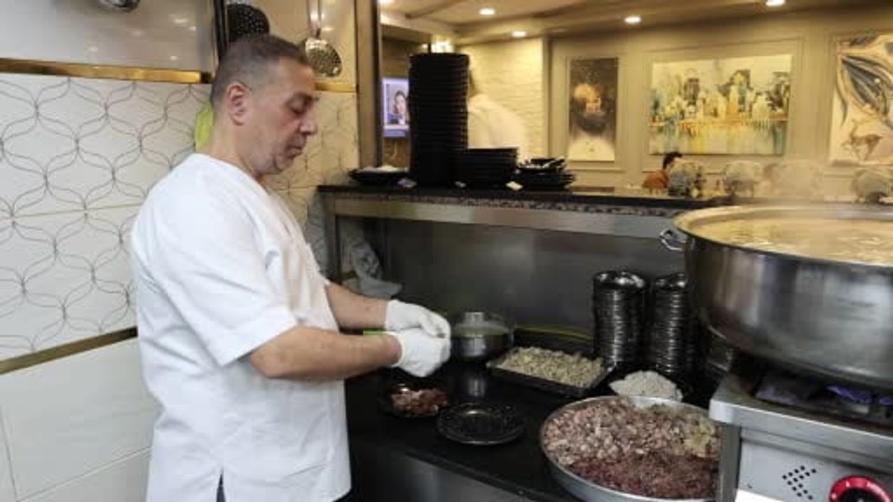 Diyarbakır'da 12 Yıldır Kelle Paçayla Beslenen 8 Pirana Balığı