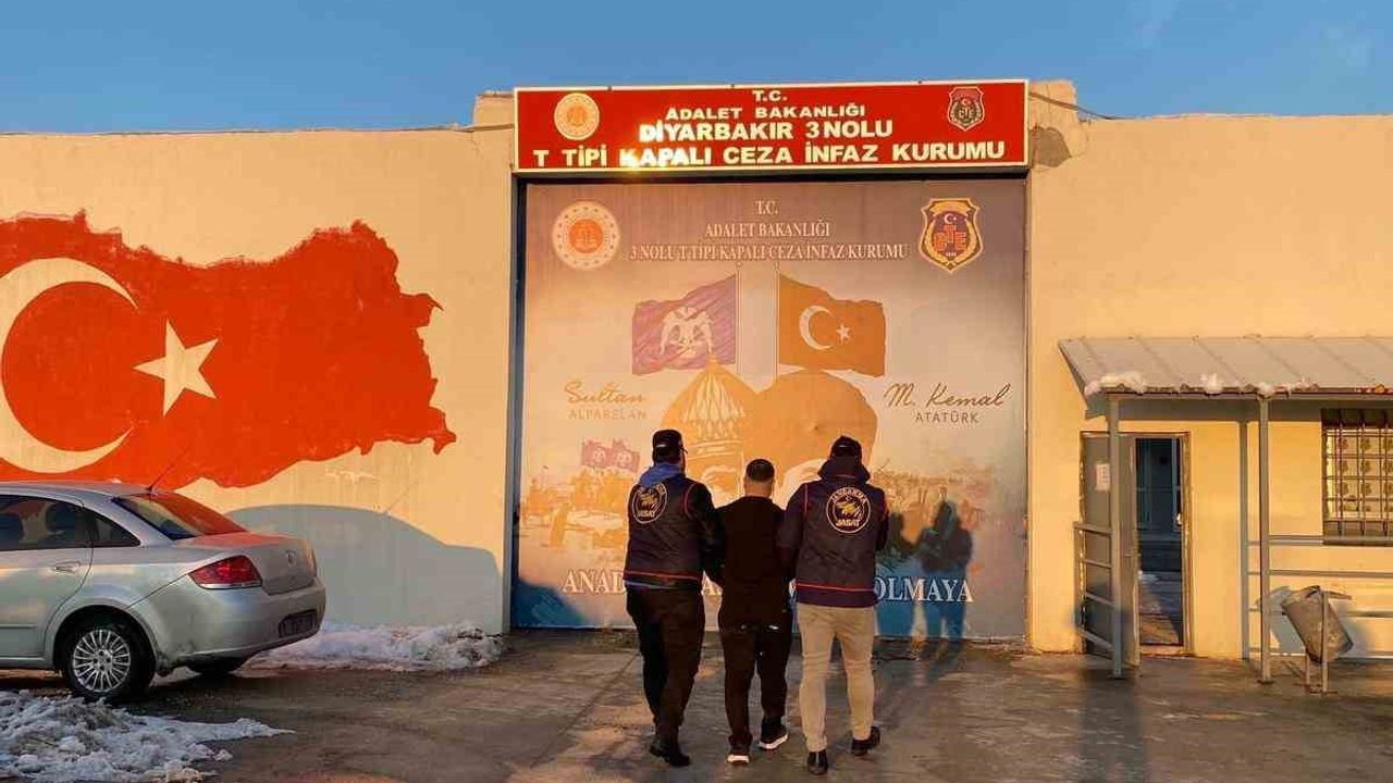 Diyarbakır'da JASAT Operasyonunda 140 Kişi Tutuklandı