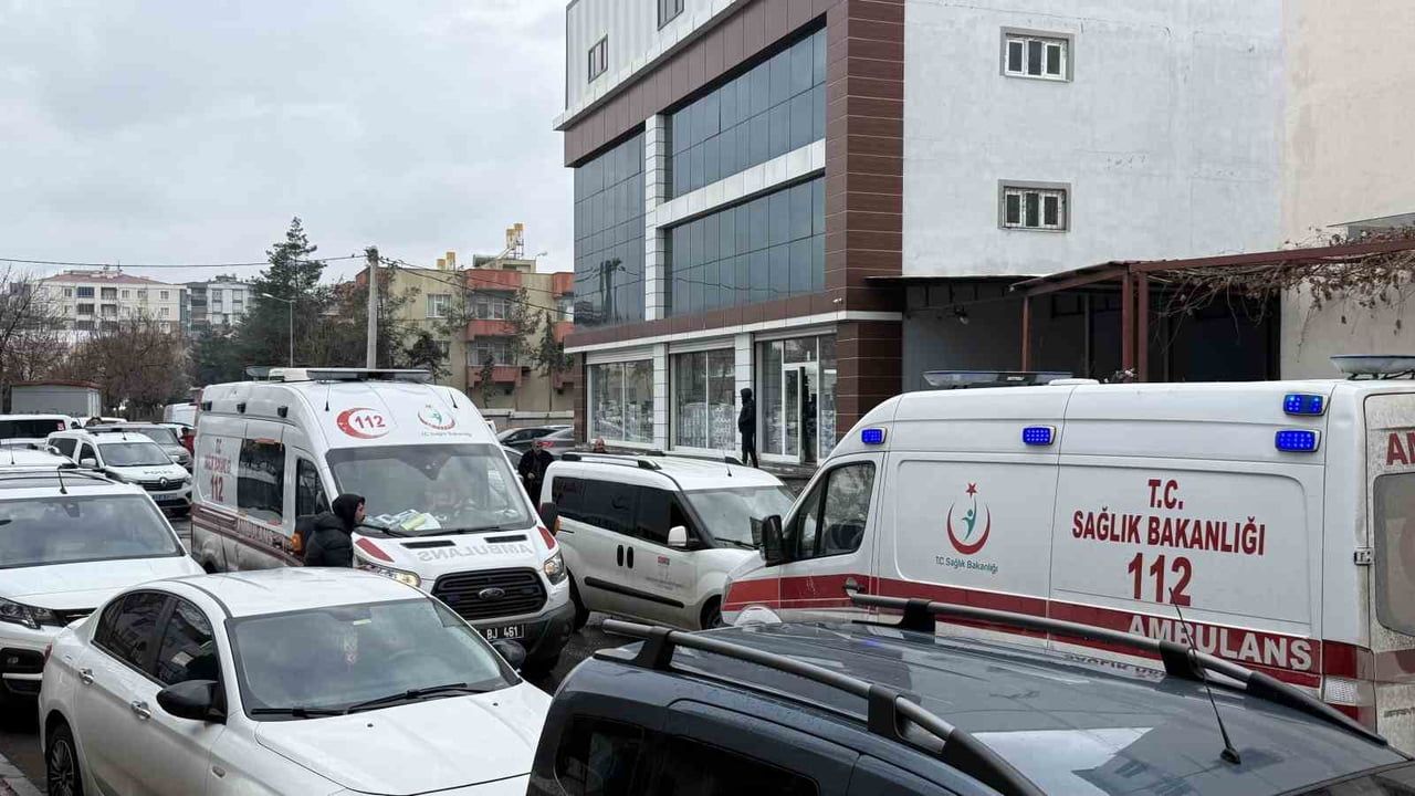 Diyarbakır'da Kursa Silahlı Saldırı: 1 Ölü, 1 Yaralı