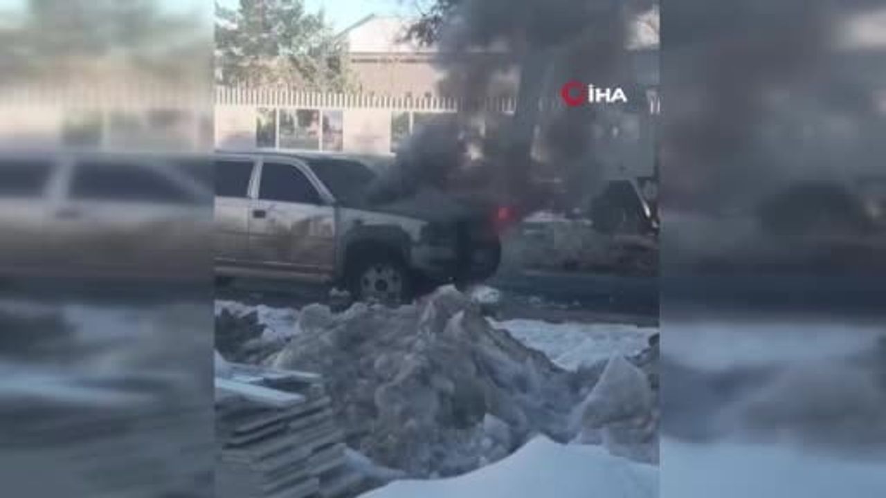 Diyarbakır’da Seyir Halindeki Pikap Alev Aldı