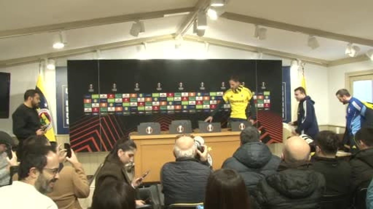 Domenico Tedesco: Fenerbahçe, Aston Villa Öncesi 'Hiçbir Takım Stadımızda Oynamak İstemez'