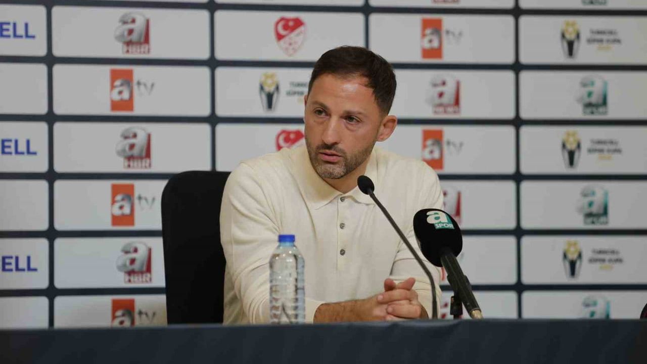 Domenico Tedesco: "Galatasaray maçı bizim için güzel bir test olacak"