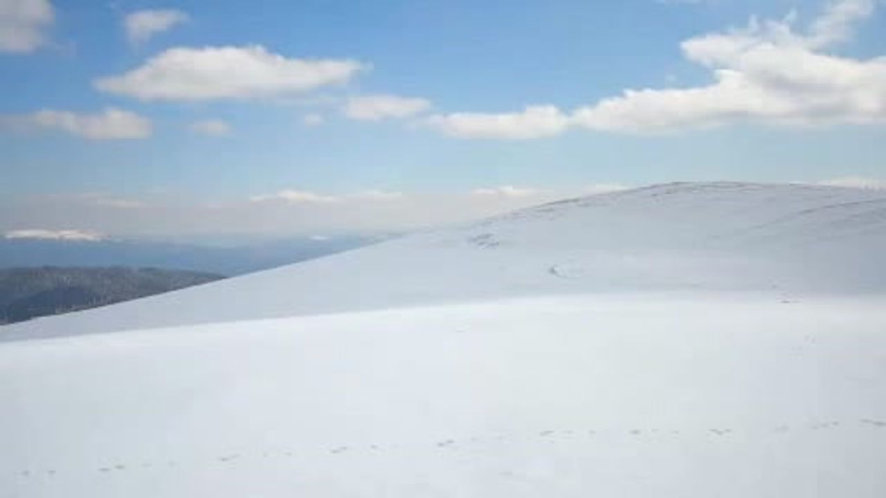 Düzce'de 224 cm ile Türkiye'nin En Yüksek Kar Kalınlığı Ölçüldü