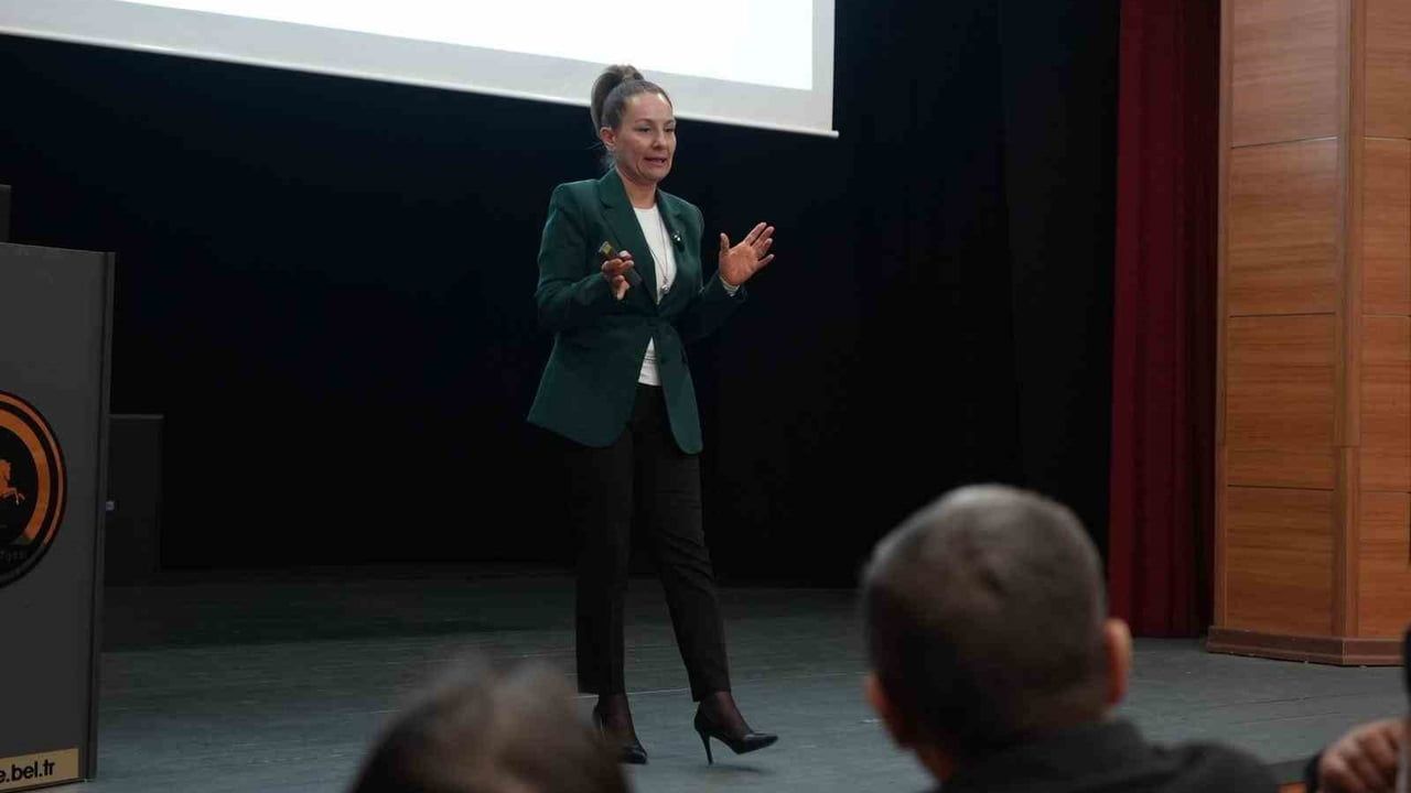 Düzce'de 400 Şoföre Stres Yönetimi ve Etkili İletişim Eğitimi