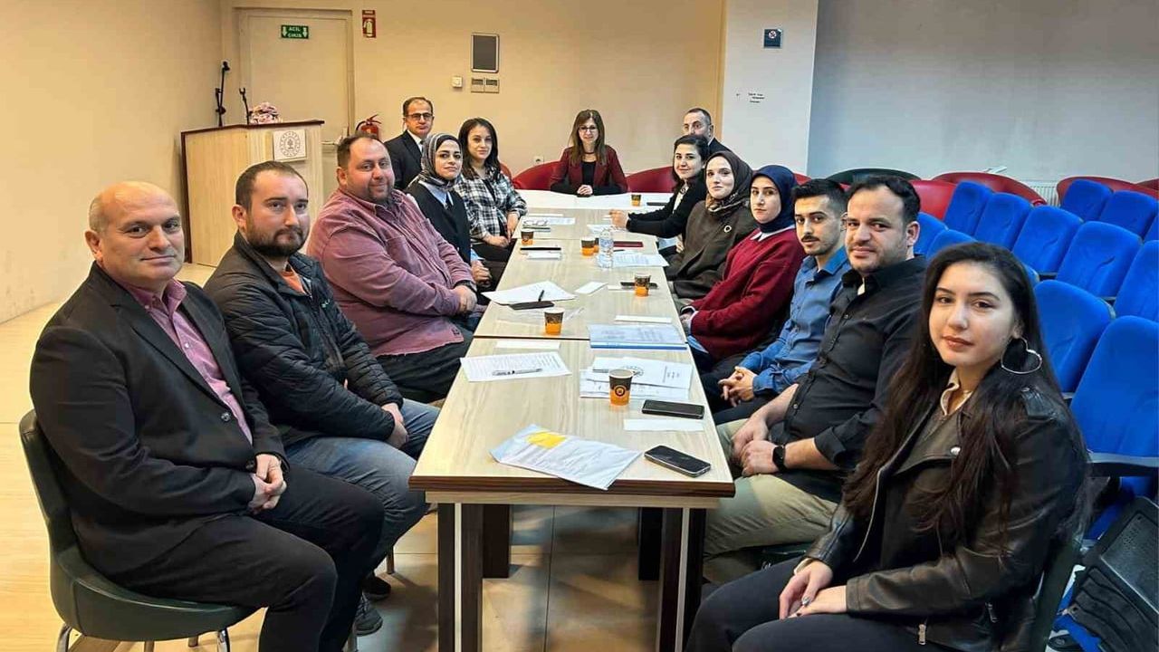 Düzce'de Kütüphaneler Eşgüdüm Toplantısı: KÜYAP ve İş Birliği Öne Çıktı