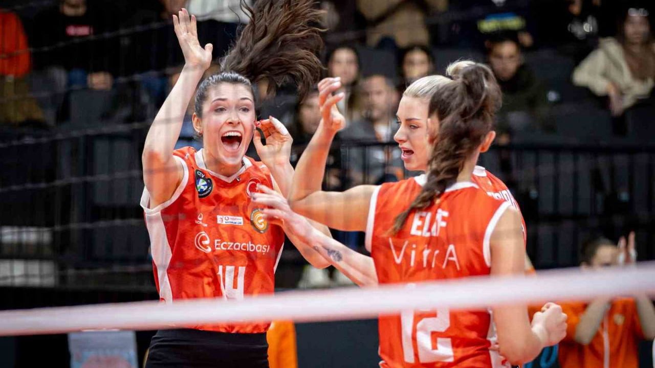 Eczacıbaşı Dynavit, Vero Volley Milano'ya Geçit Vermedi: 3-2
