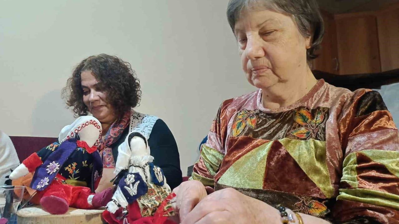 Edirne'de 'İlkyaz Bez Bebekleri': Bez Bebekler Geri Dönüşümden Sanata