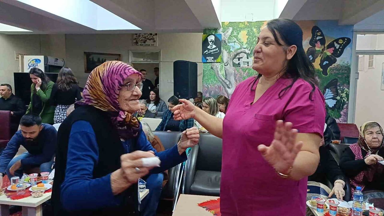 Edirne Huzurevinde Sıra Gecesi: Gönüller Bir Oldu