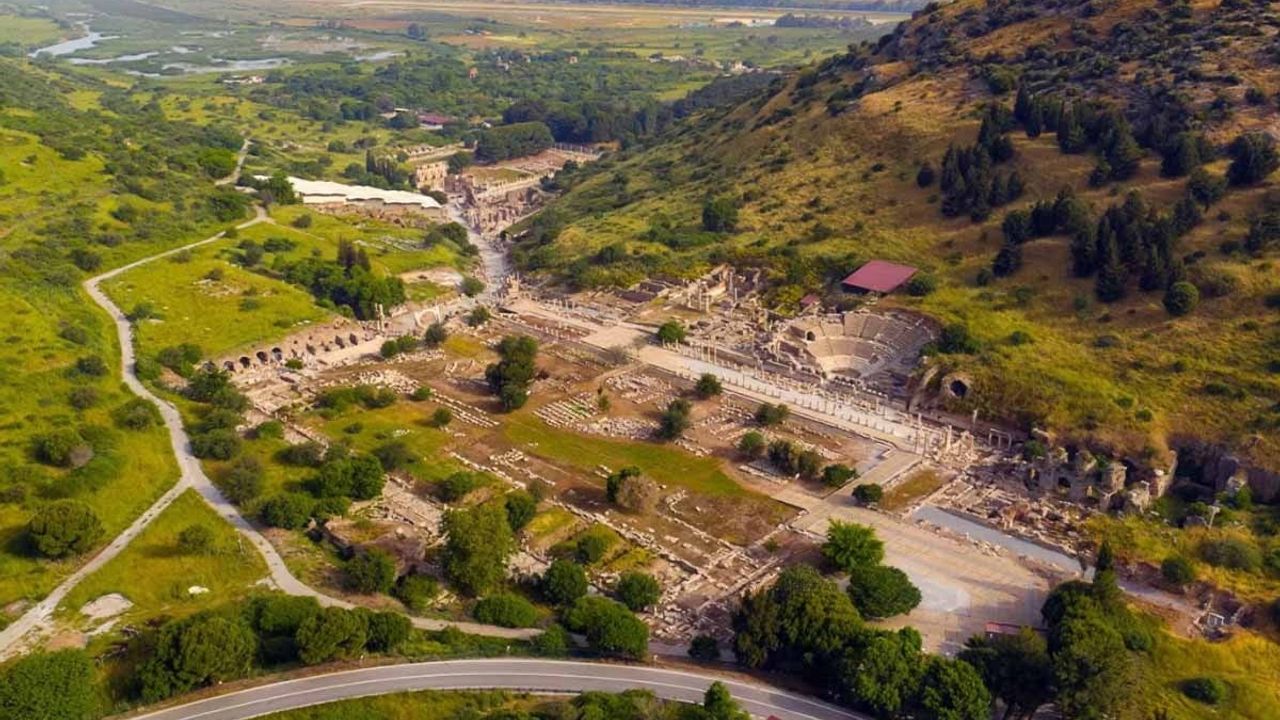 Efes ve Aphrodisias'ın Koordinatörleri Denizli'ye Atandı