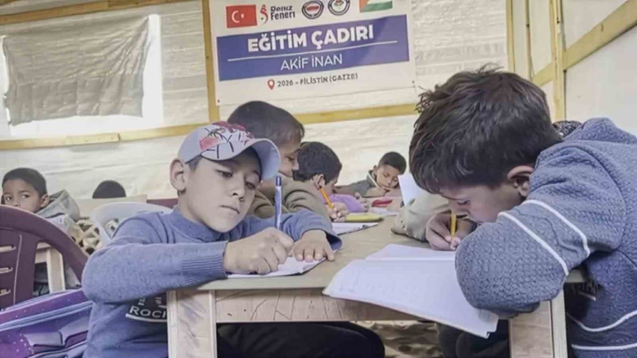 Eğitim-Bir-Sen’den Gazze’ye: Akif İnan Eğitim Çadırı ile 120 Öğrenciye Destek