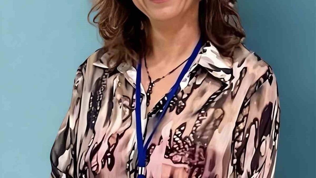 Eğitimde Yapay Zekâ Halüsinasyonu Uyarısı: Dr. Erguvan Uras Eren'den Çağrı