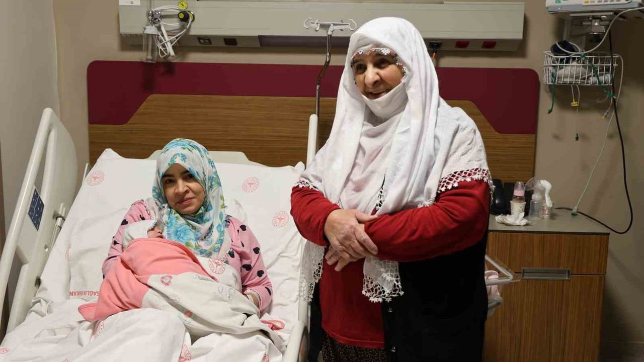 Elazığ Fethi Sekin'de Yeni Yılın İlk Dakikalarında 4 Bebek Doğdu