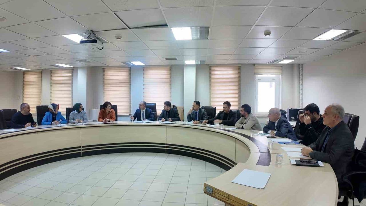 Elazığ Fethi Sekin Şehir Hastanesi'nde 2025 Hizmetleri Değerlendirildi