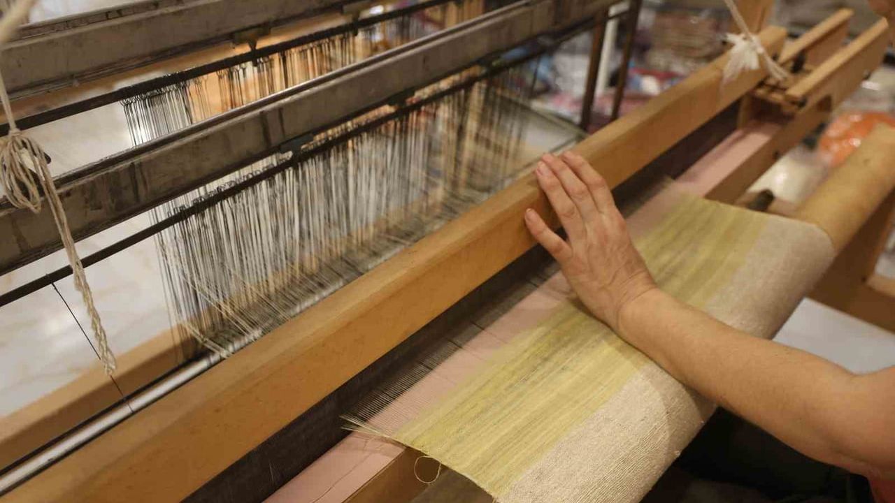 Emel Duman’a "Yaşayan İnsan Hazinesi" Ödülü — Hatay Sarısı'nı 7 Yılda Canlandırdı