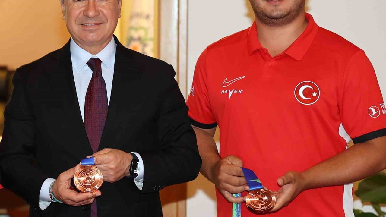 Emircan Haney'e Destek Sürüyor: 'Yılın Okçusu' Oylaması 13 Şubat 2026'ye Kadar