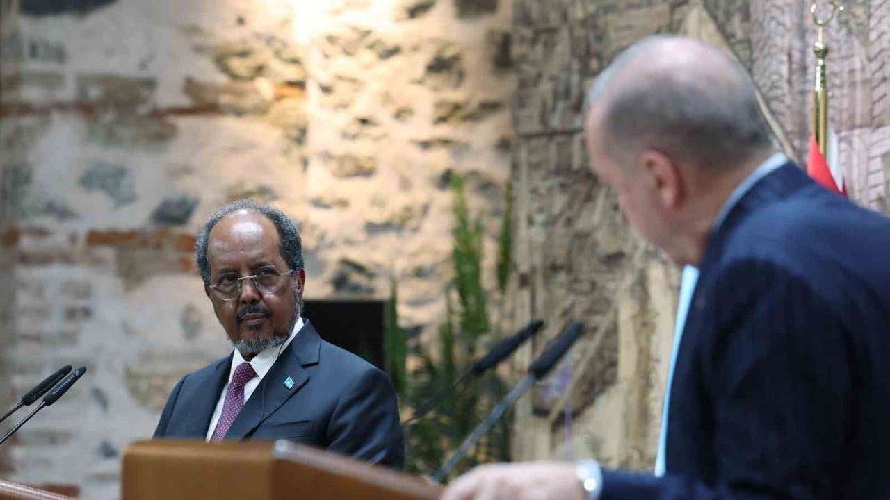 Erdoğan - Enver İbrahim: Türkiye-Malezya İşbirliğinde 10 Milyar Dolar Hedefi ve Stratejik Konsey