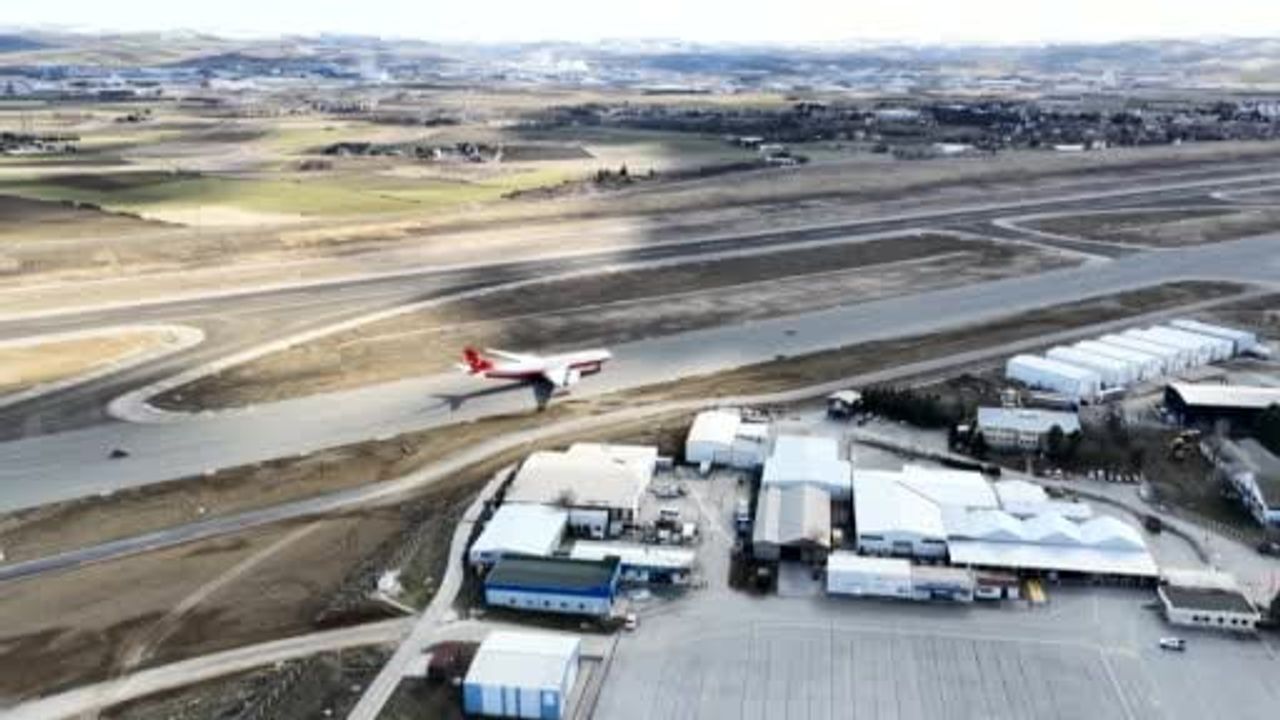 Erdoğan: Esenboğa'da 3. Pist ve Yeni Kule ile Hava Grafiğimizi Yükselteceğiz