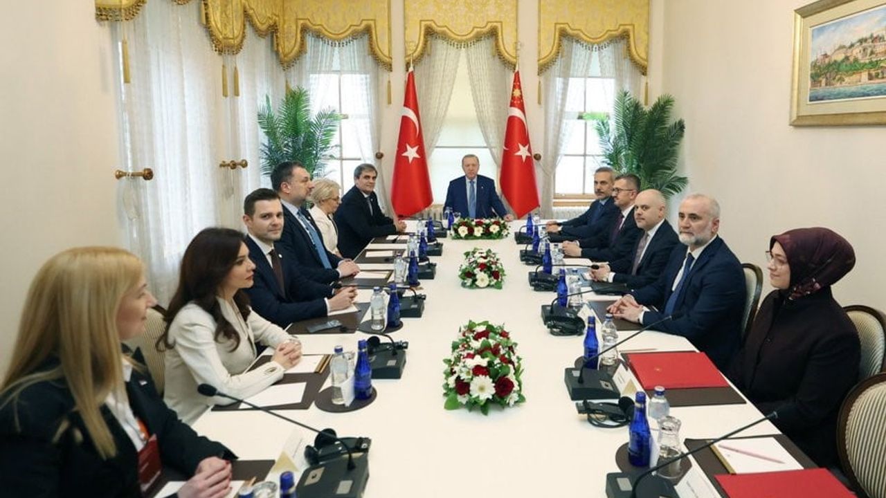 Erdoğan İstanbul’da Balkan Barış Platformu Üyelerini Kabul Etti