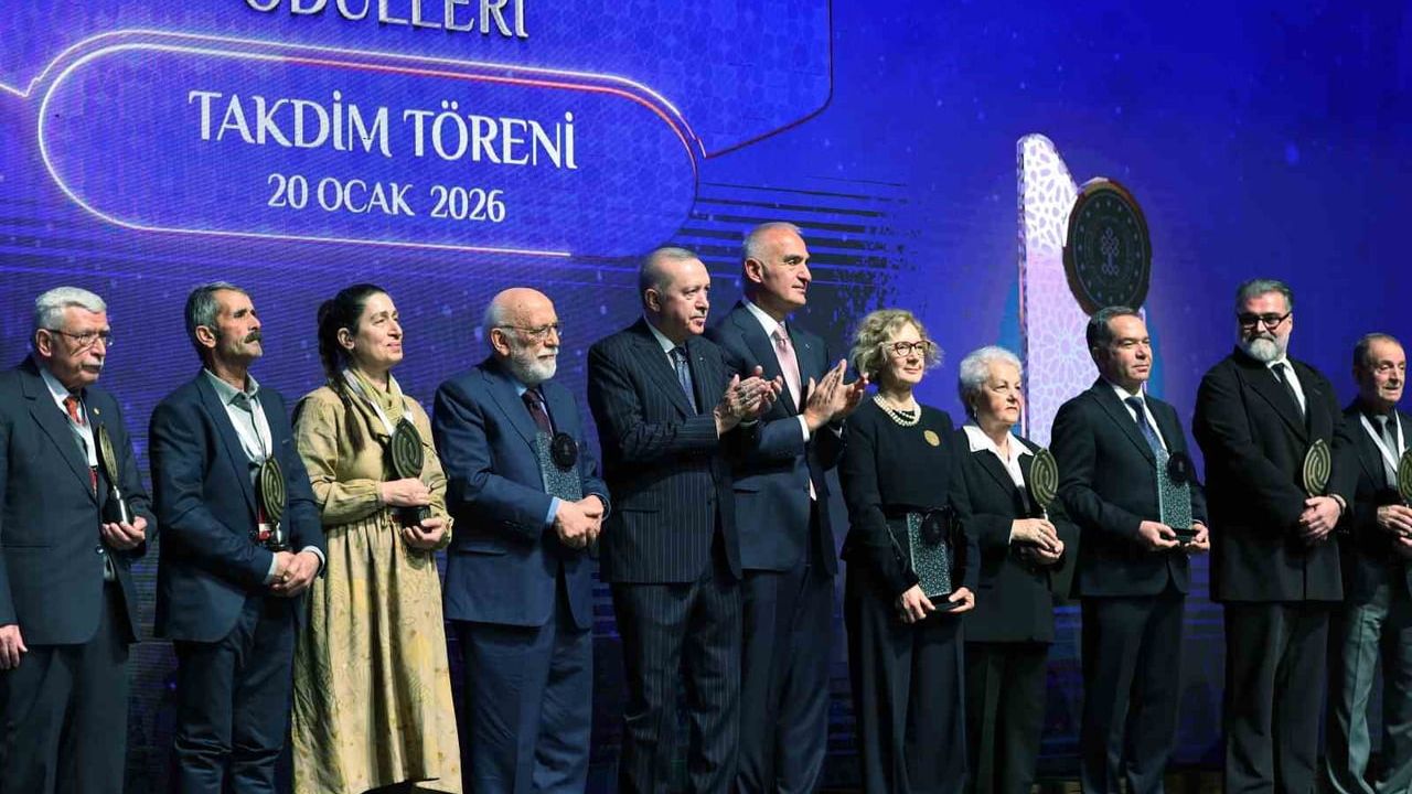 Erdoğan: Son 23 Yılda 13 bin 448 Eserin İadesi Sağlandı, Yaşayan İnsan Hazineleri'ne 10 Yeni İsim