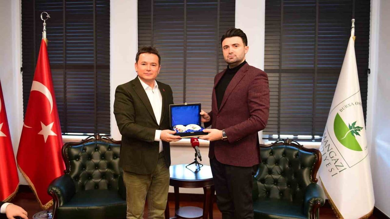 Erkan Aydın Bursaspor Vakfı Mütevelli Heyeti'ne Katıldı — Osmangazi'den Destek