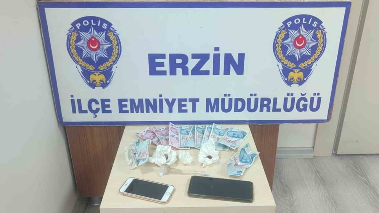Erzin'de Uyuşturucu Operasyonu: Sentetik Kannabinoid ve Metamfetaminle 1 Tutuklama