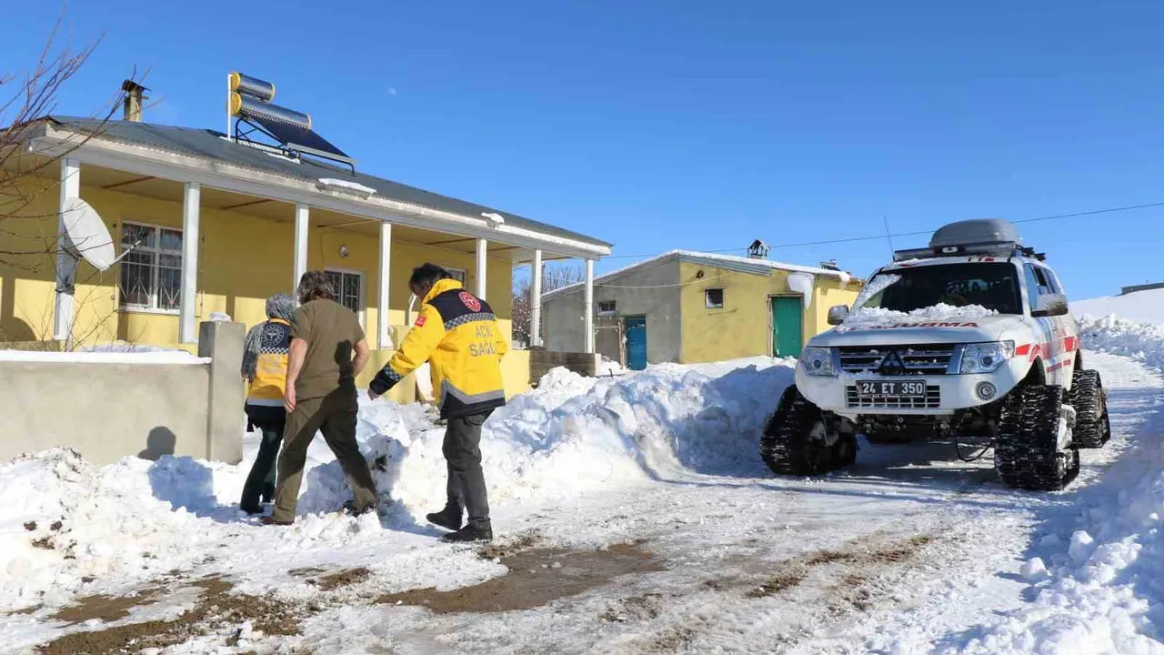 Erzincan'da 2025 Sağlık Hizmetleri: 43 bin 528 112 Vakası ve %94 Aşılama