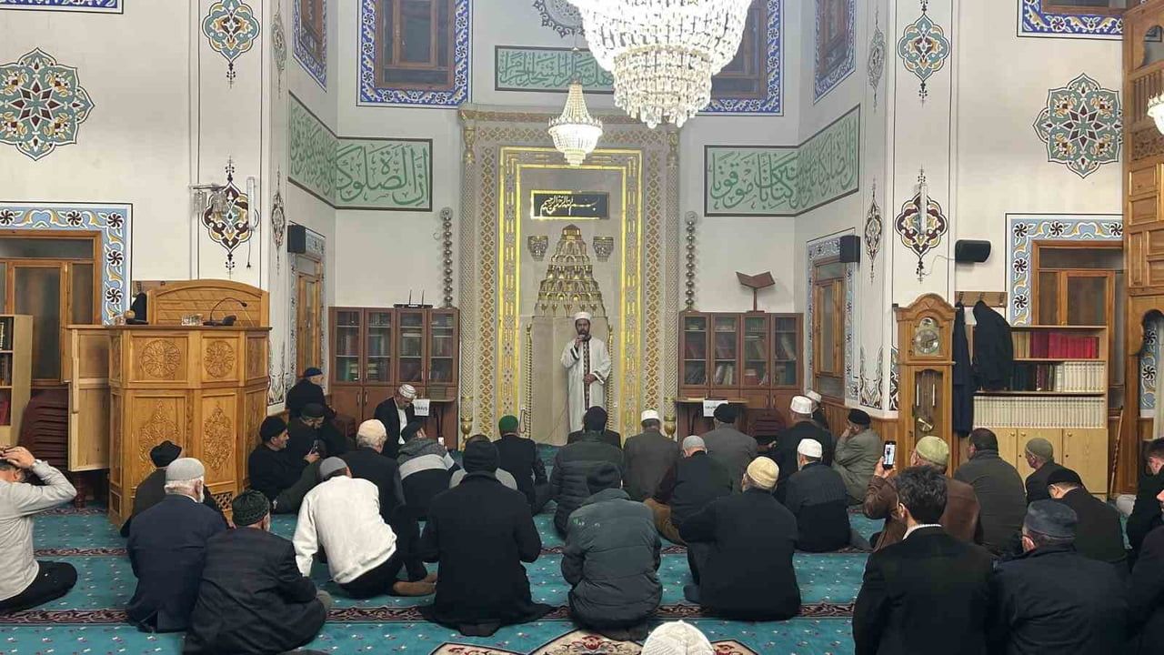 Erzurum'da 1001 Hatim Bereketi: Dadaşkent Merkez Camii'nde İkinci Program