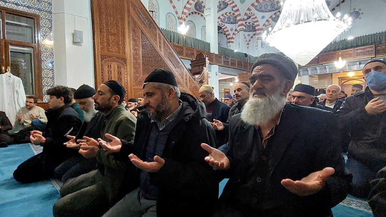 Erzurum'da 1001 Hatim Programı Hacı Ahmet Baba Camii'nde İdrak Edildi