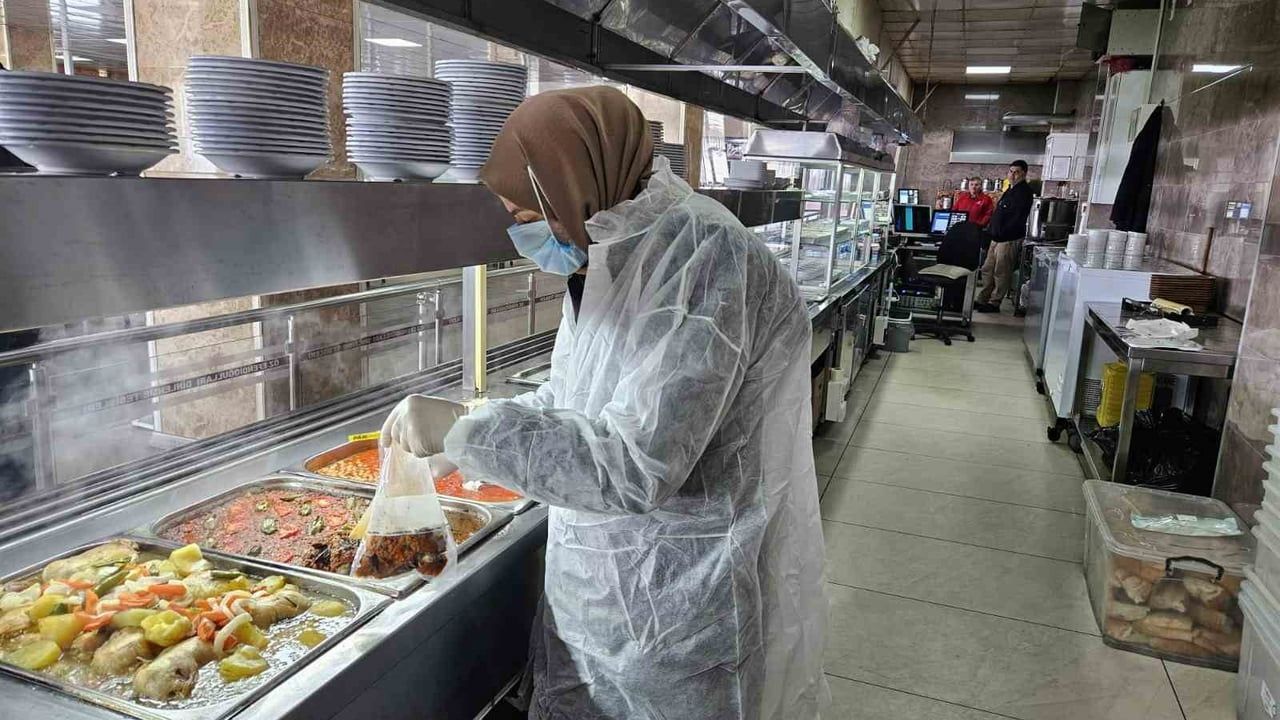 Erzurum'da Gıda İşletmeleri Denetlendi: 230 Denetim, 2 Numune Alındı