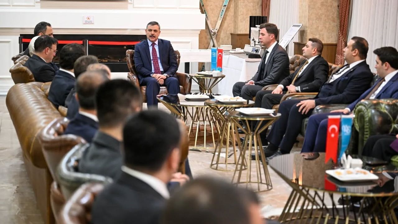 Erzurum’da Vali Mustafa Çiftçi ile 10 Ocak İdareciler Günü Buluşması