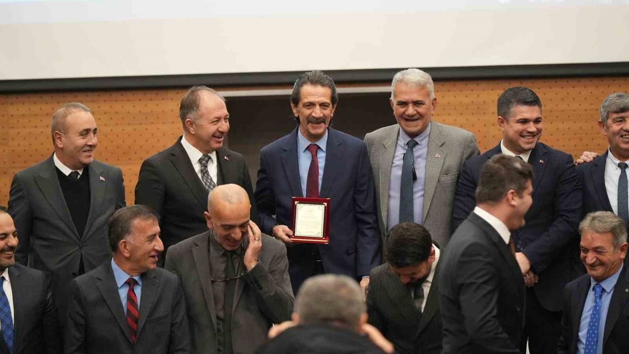 Erzurum GSİM'in 'Vedat Ağabeyi' Vedat Engin 35 Yılın Ardından Emekli Oldu