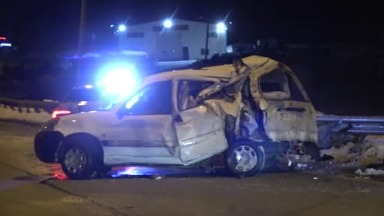 Erzurum-Pasinler yolunda trafik kazası: 2 yaralı