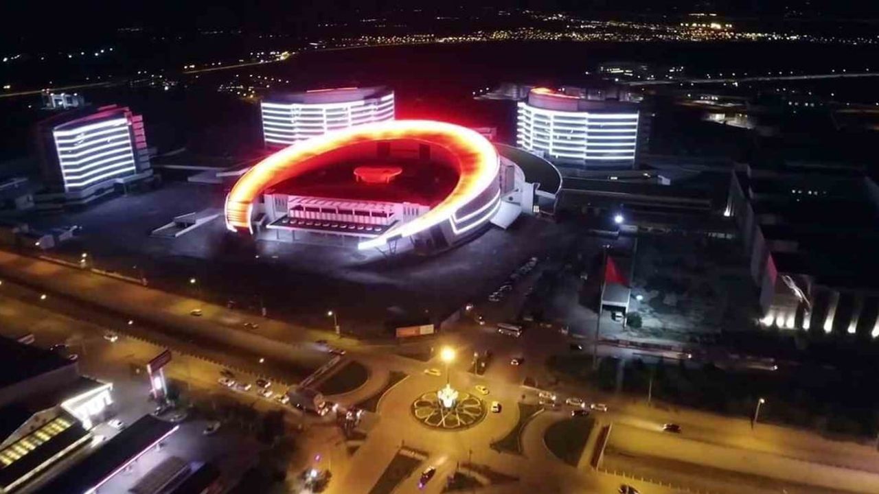 Erzurum Şehir Hastanesi Otoparkı Geçici Olarak Kapatıldı