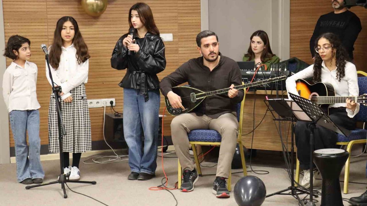 Esentepe Gençlik Merkezi'nde Ara Tatil Mini Konseri