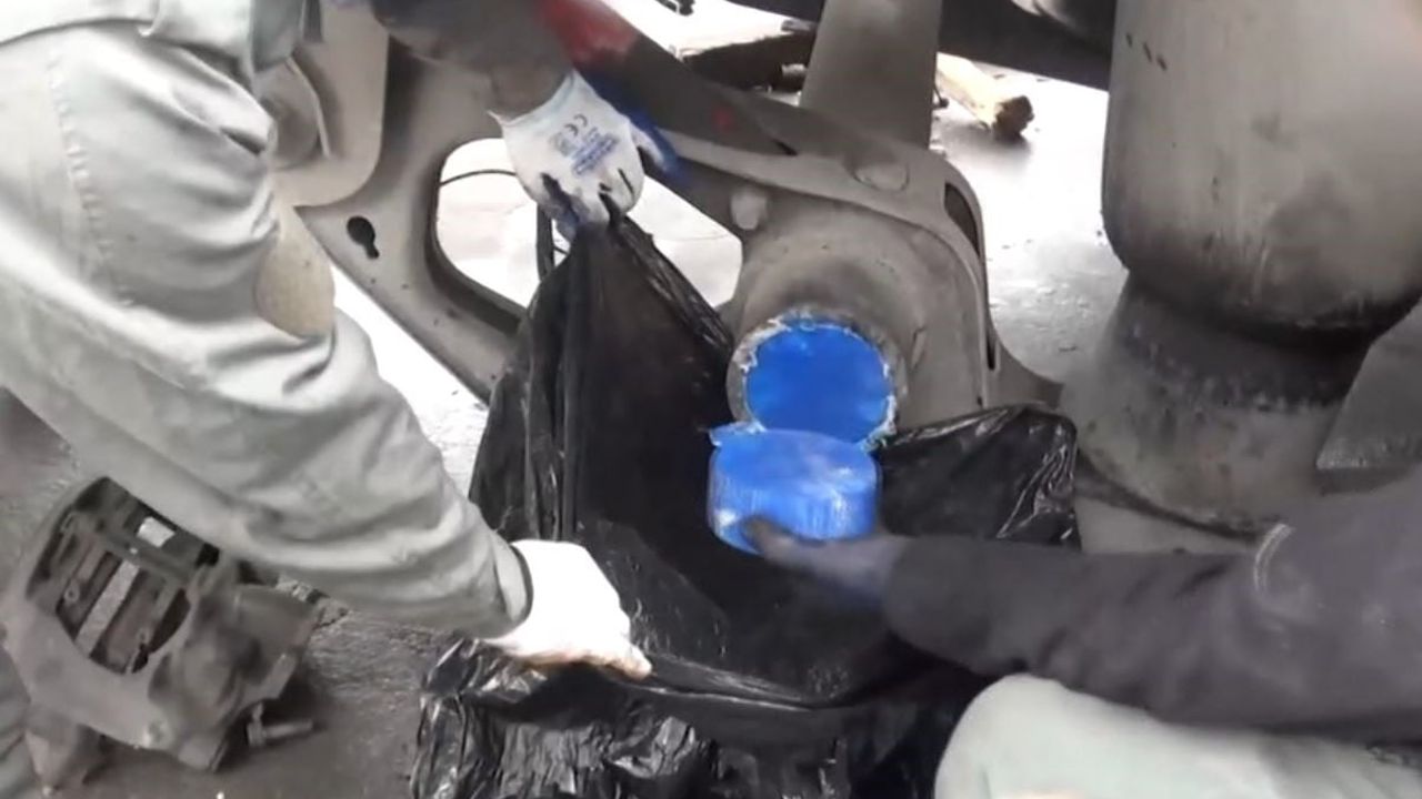 Esenyurt'ta Janta Gizlenen 54 kilo 600 gram Uyuşturucu Ele Geçirildi