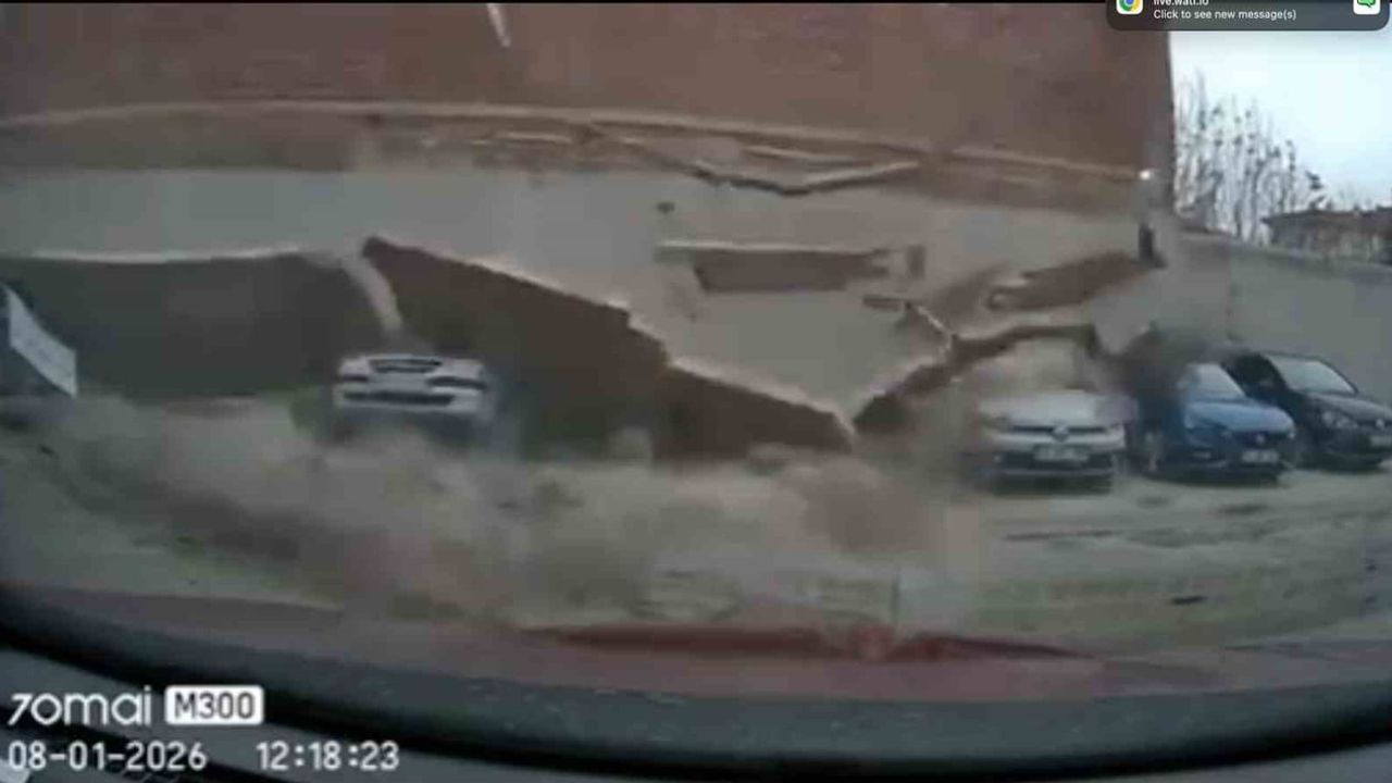 Eskişehir'de Fırtına Nedeniyle Otoparkta Duvar Devrildi — Araç İçi Görüntüler Ortaya Çıktı