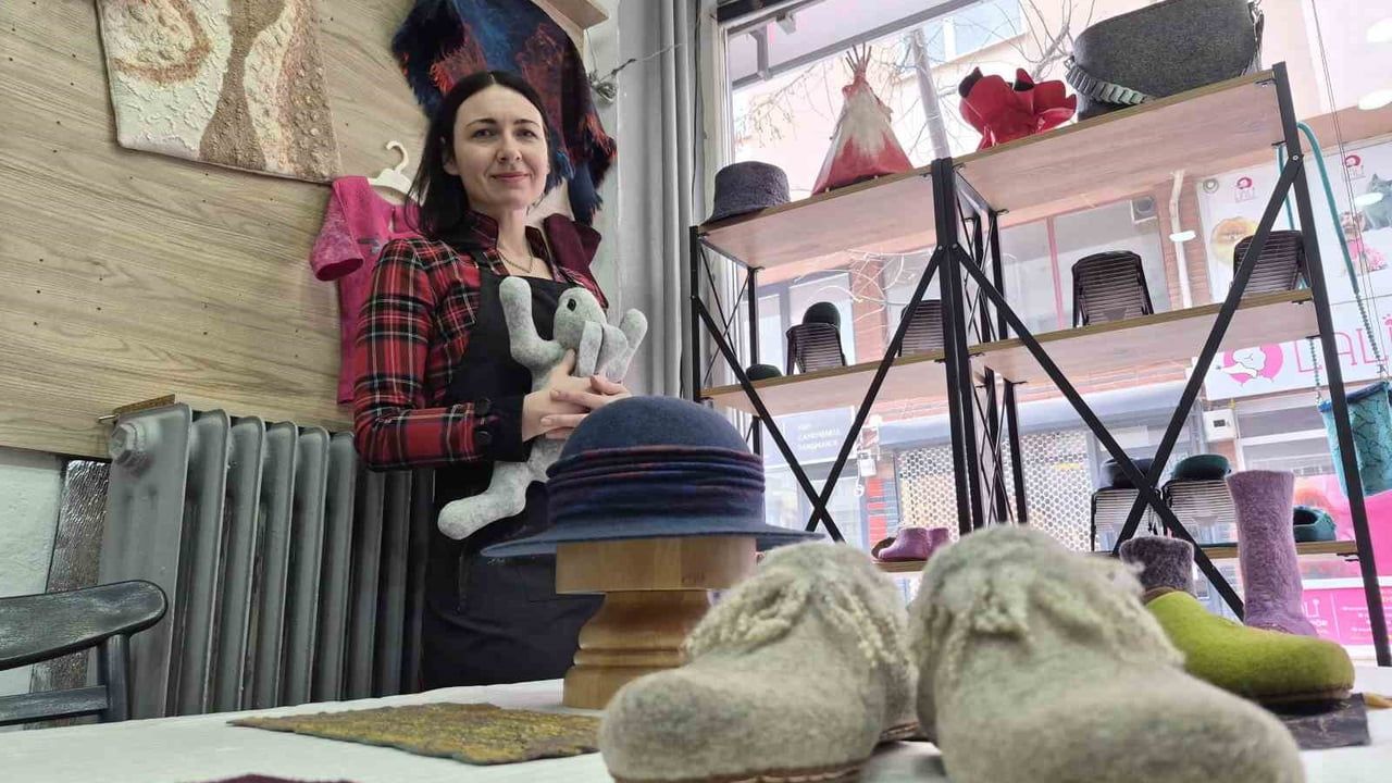 Eskişehir'de Rus Usulü Keçe Terlik: Kokusuz, Uzun Ömürlü