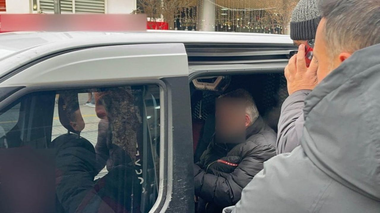 Eskişehir'de sahte bilezikle altın takası yapan şüpheliye ev hapsi