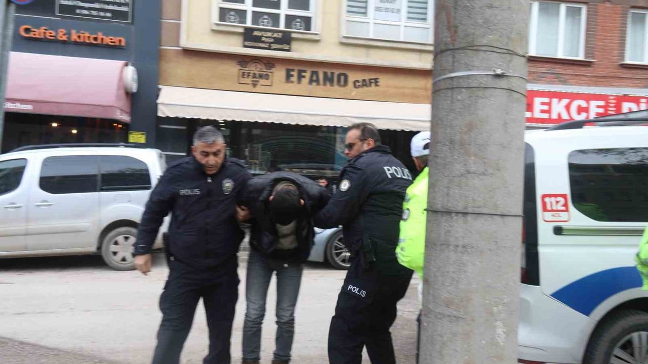 Eskişehir'de Yarış Faciası: 3 Kişi Öldü, Sürücü Adliyeye Sevk Edildi