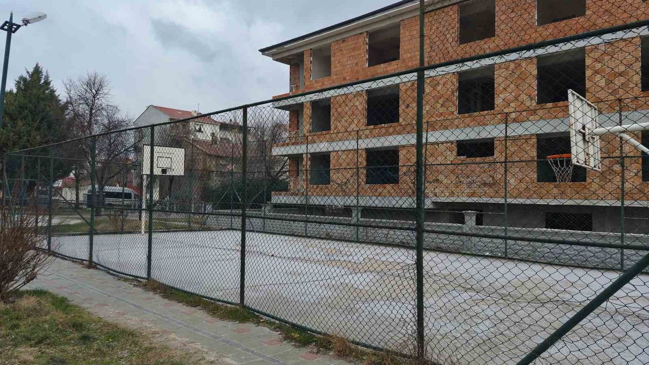 Eskişehir Emek'te Parklar Sessiz Kaldı: Soğuk Hava Oyunları Boşalttı