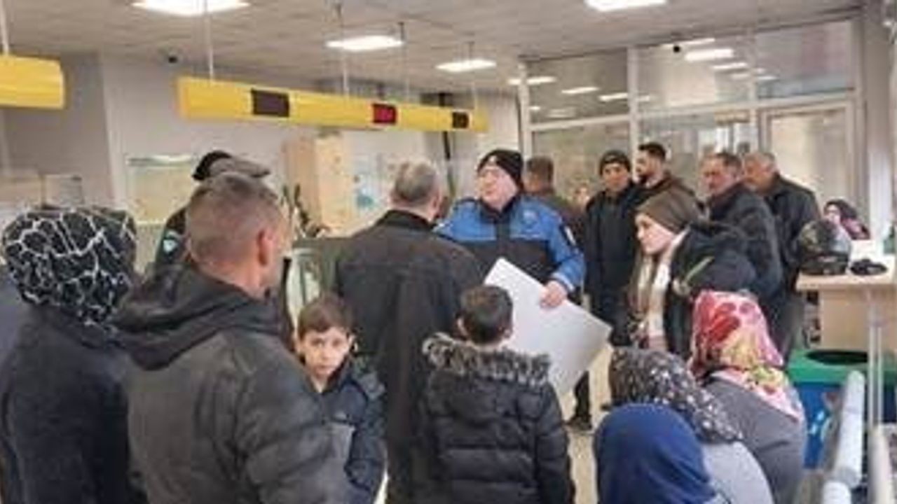 Eskişehir Polisi: Dolandırıcılığa Karşı 'Önleyici Polislik' ile 826 Kişi Bilgilendirildi